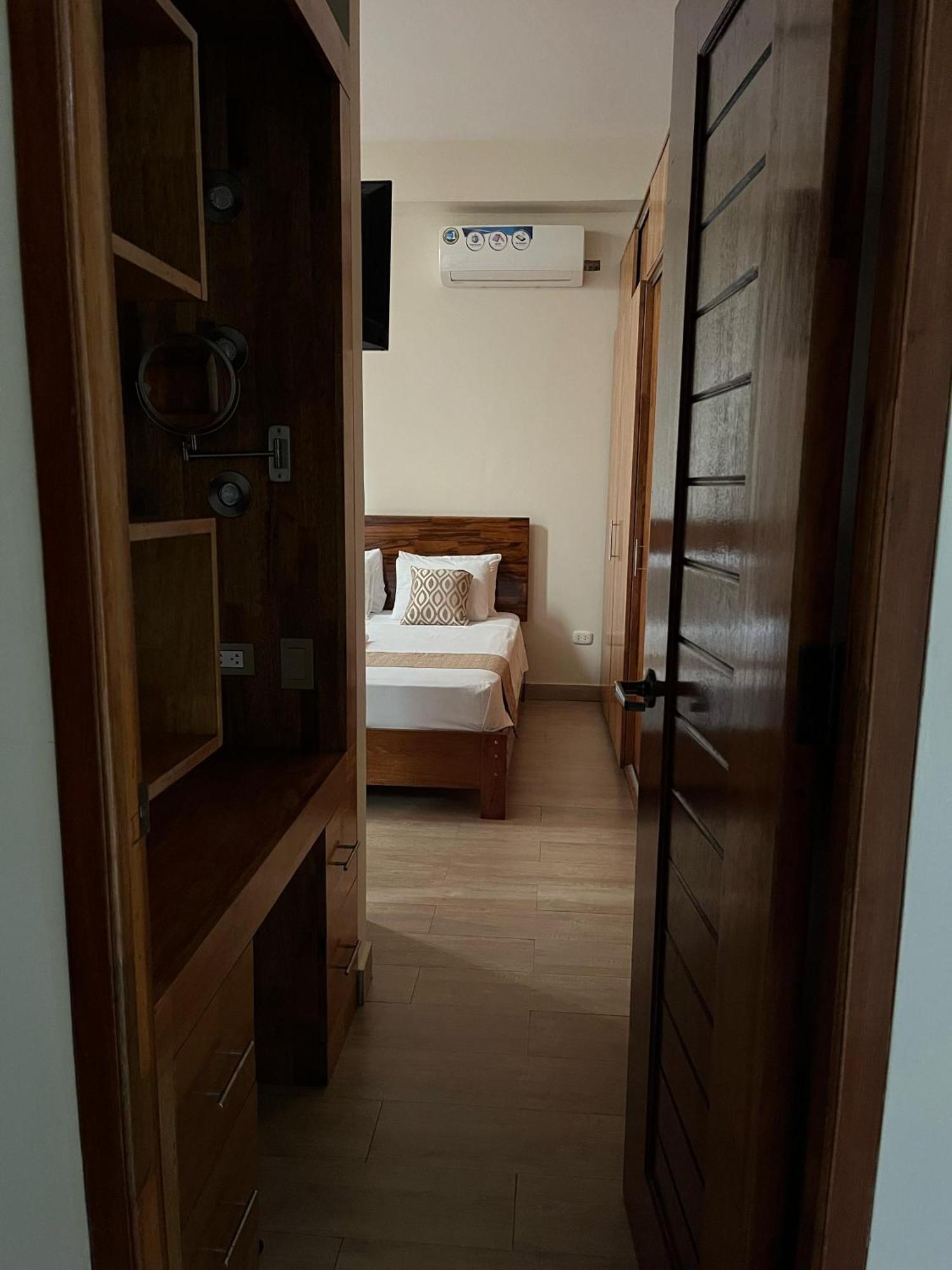 Studio 69 Aparthotel Ικίτος Εξωτερικό φωτογραφία